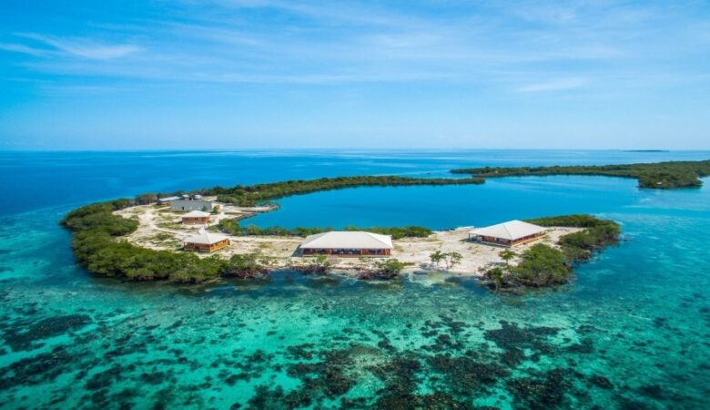 Learn about the 13 reasons why you should invest in Belize