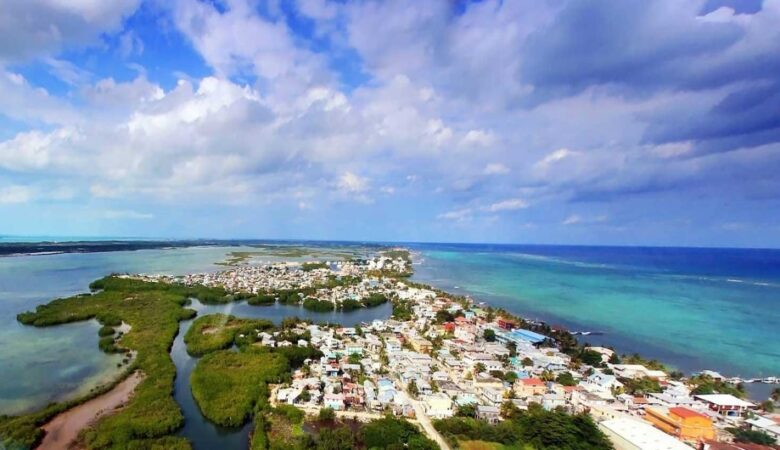 This Is the True Isla Bonita – San Pedro, Ambergris Caye island