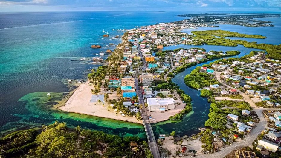 International Banking in Belize: CIB San Pedro & Dr. Luigi Wewege